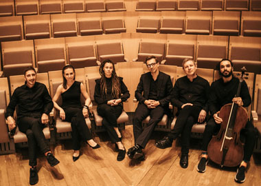 Человеки-оркестры: как студия камерной музыки совмещает творчество и бизнес